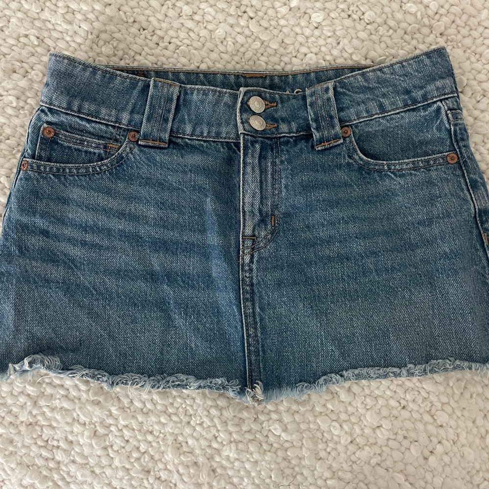 SOLD American Eagle Low Rise Mini Skirt